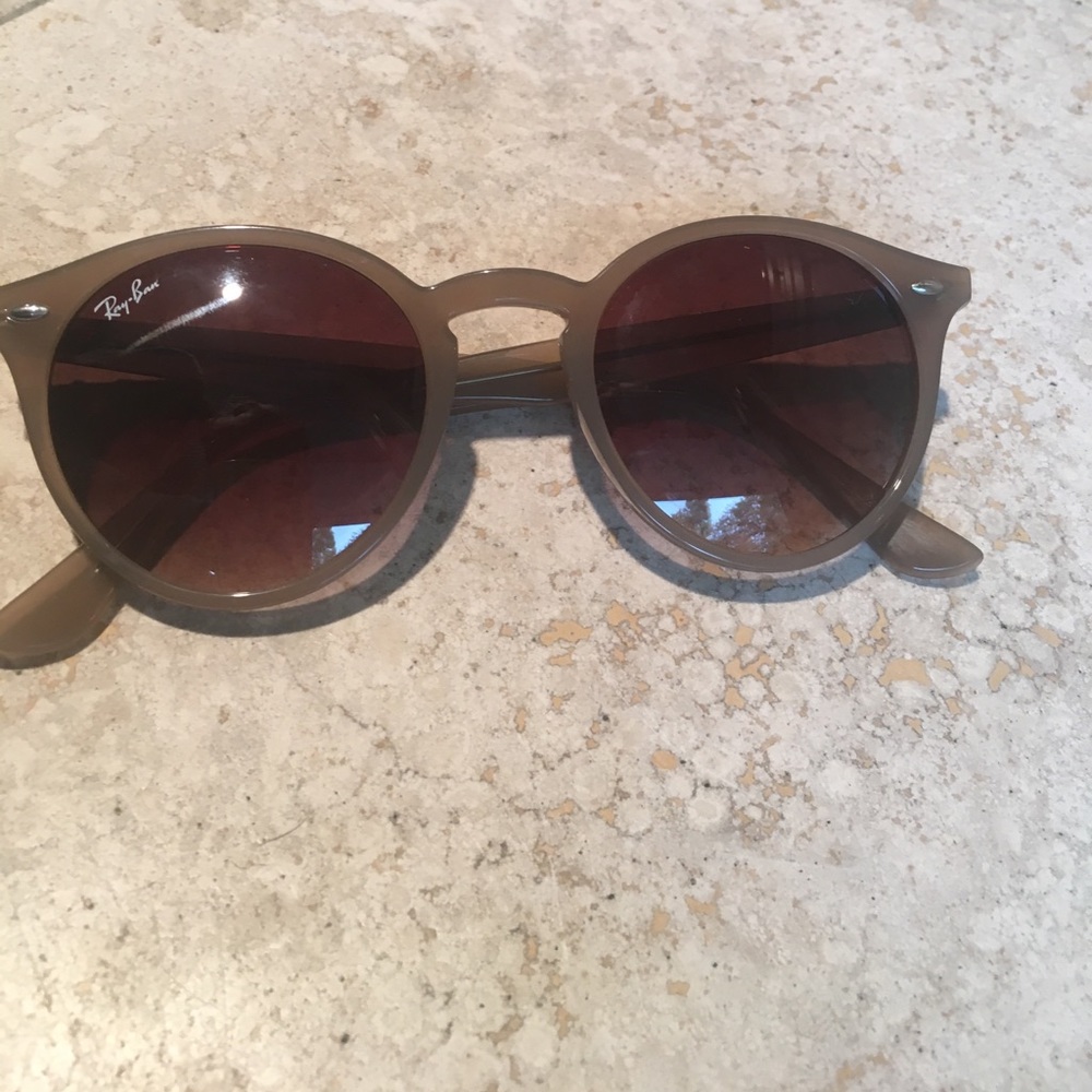 Brown Gradient Ray Ban Sunglasses - image 2